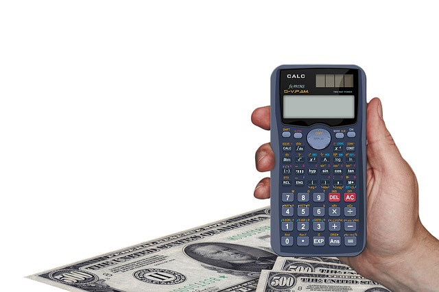 Kalkulačka peněz.jpg